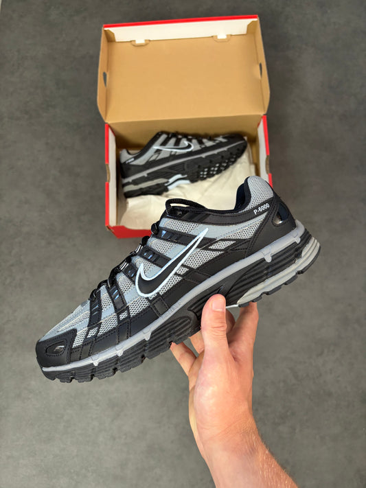 Nike P6000- Cool grey/Black